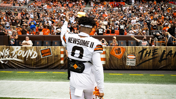 Image: Greg Newsome II
