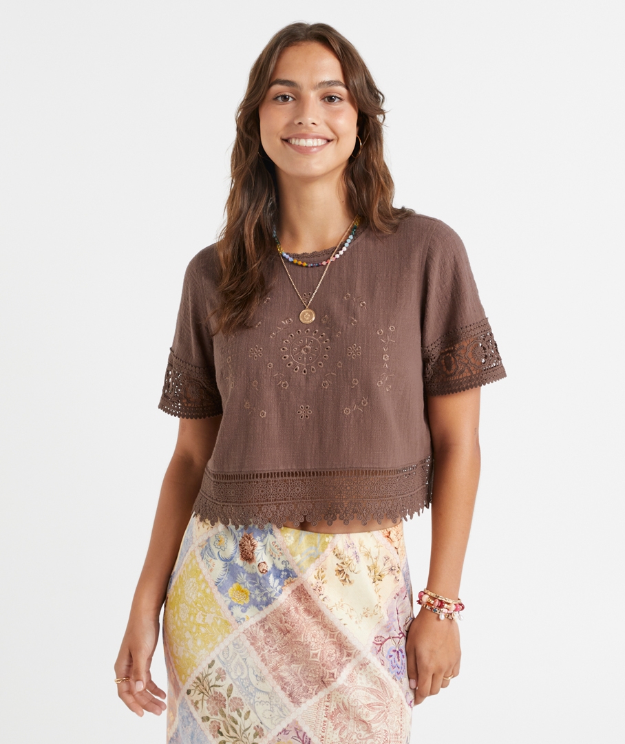 SCARLETTE EMBROIDERED TEE