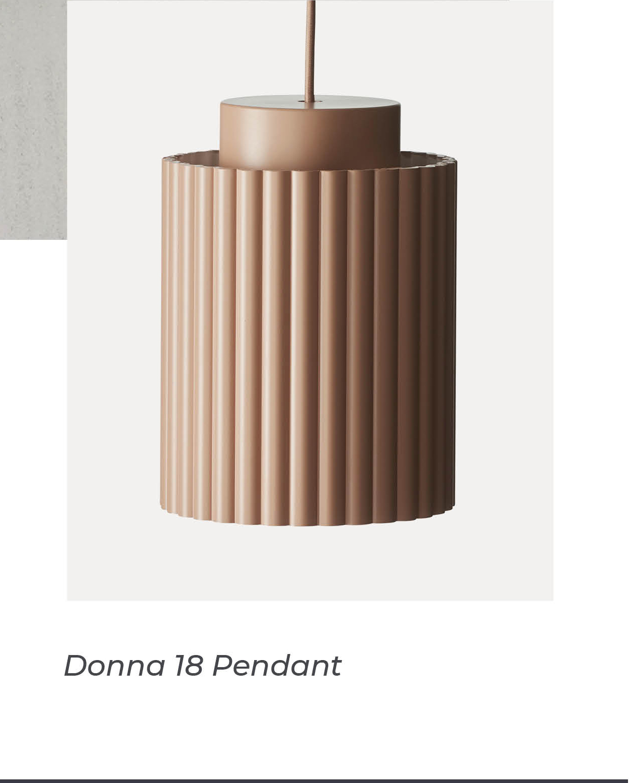 Donna 18 Pendant