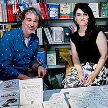 Jordi Pérez Colomé and Sandra González-Bailón at the Madrid Book Fair.