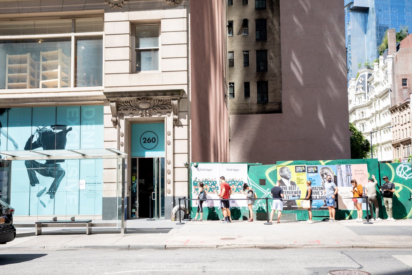 Customers queuing up outside 260 Sample Sale