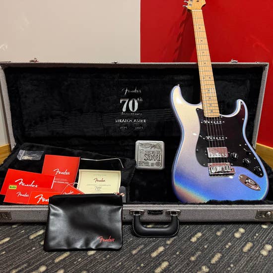 Fender 70th-Anniversary Ultra Stratocaster HSS Solidbody Electric Guitar - Amethyst