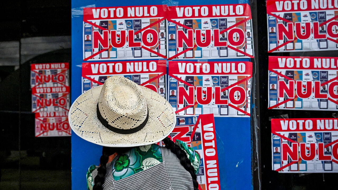 Evo Morales's supporters push for null votes in Bolivia's elections