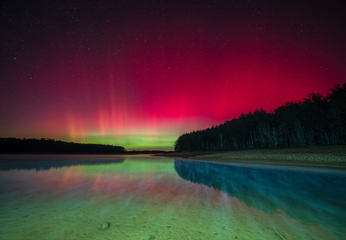 Brandon-Montgomery-Georgia-Northern-Lights-min-2-e1762997396558