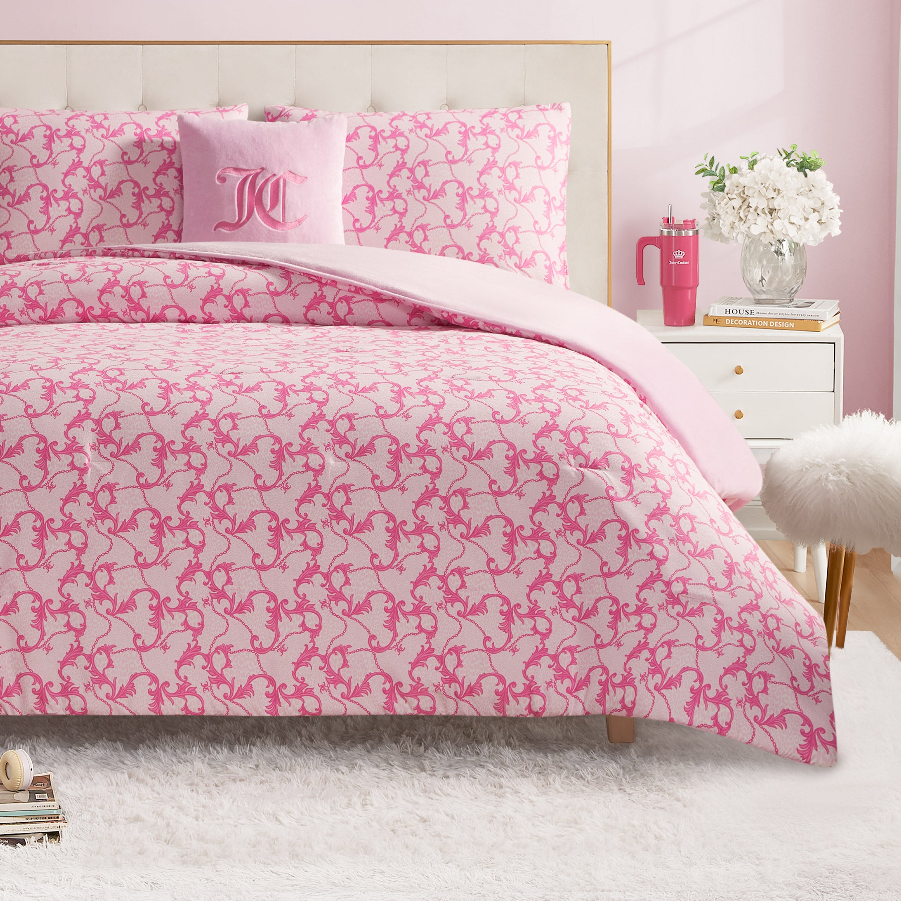 Image of Solid Plush Reversible Cheetah Bows Comforter Set