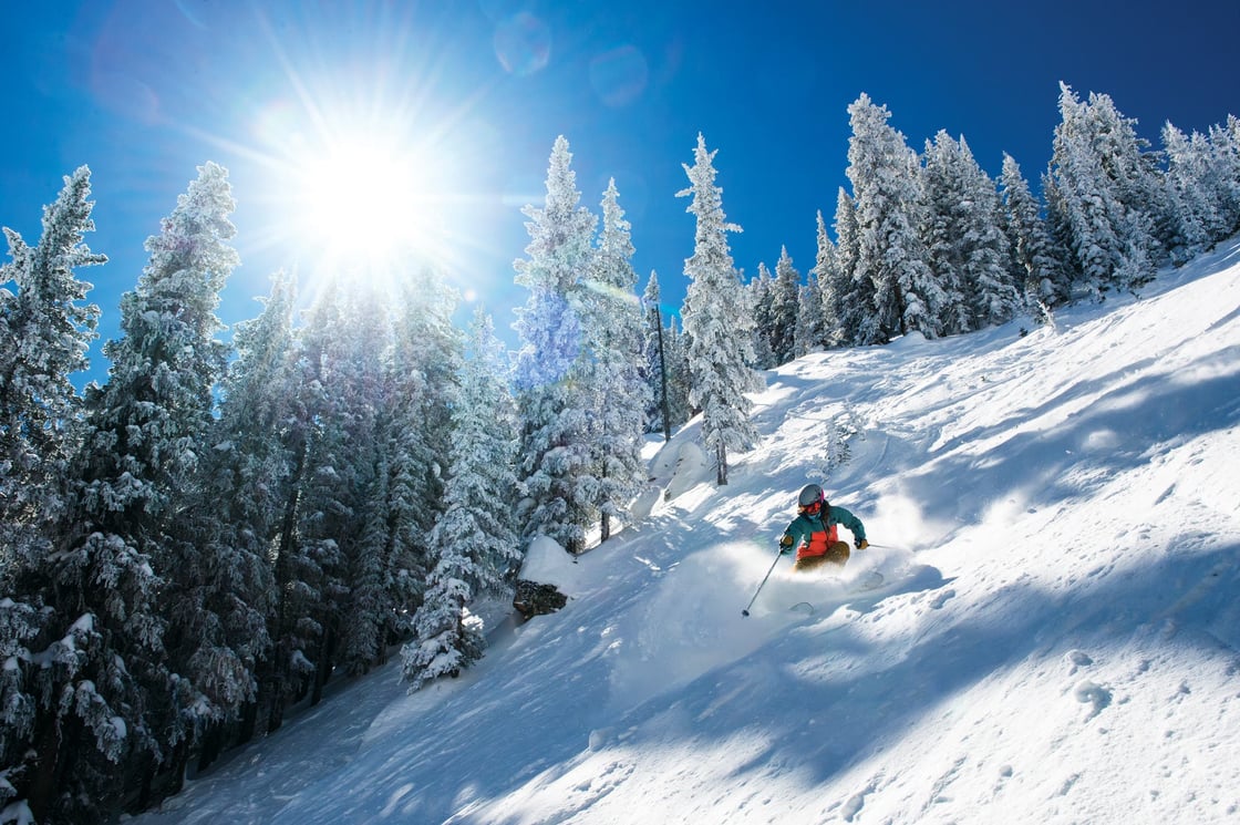ski1119-rg-taos-ianfohrman-1