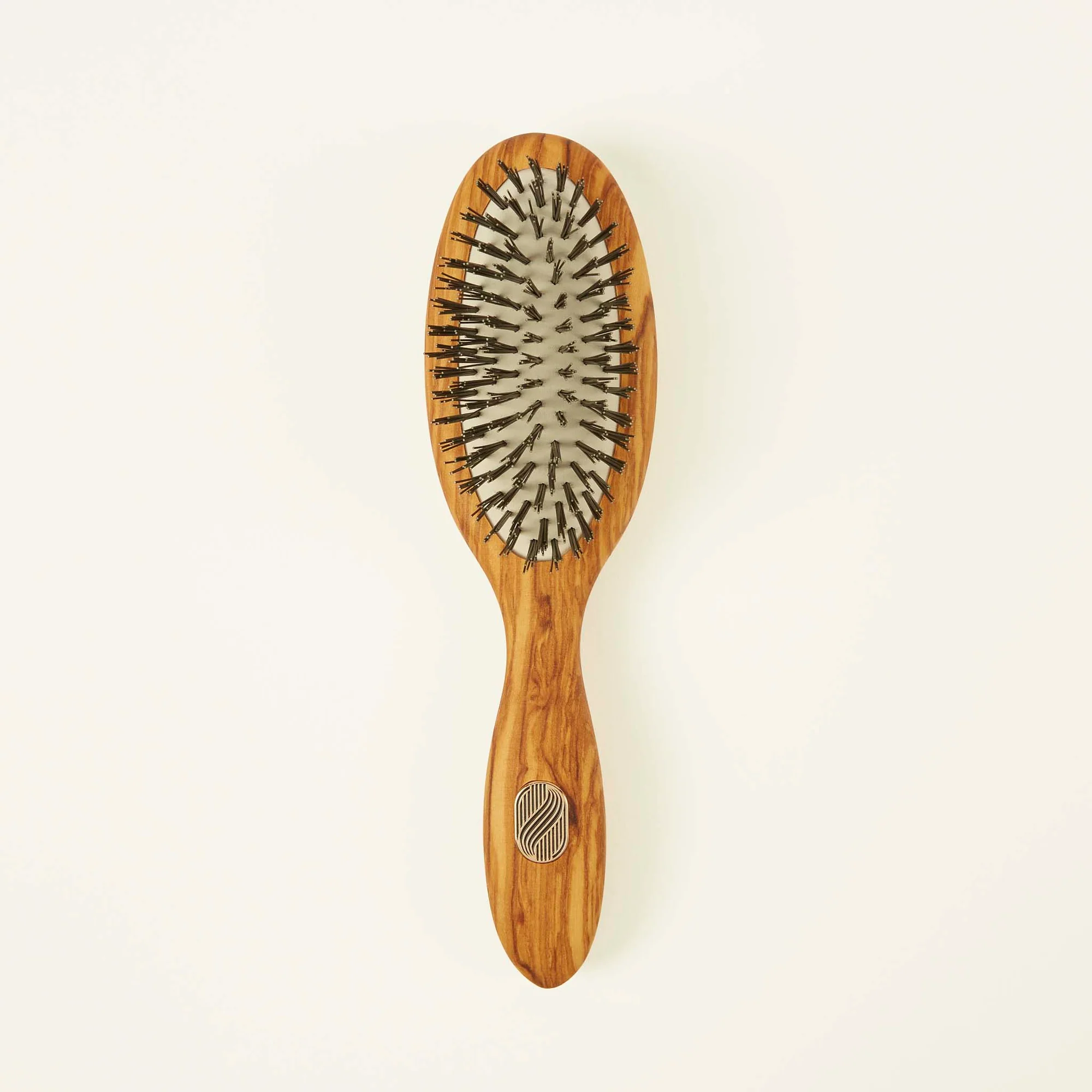 https://altesse-studio.com/products/brosse-2-beaute-et-demelage