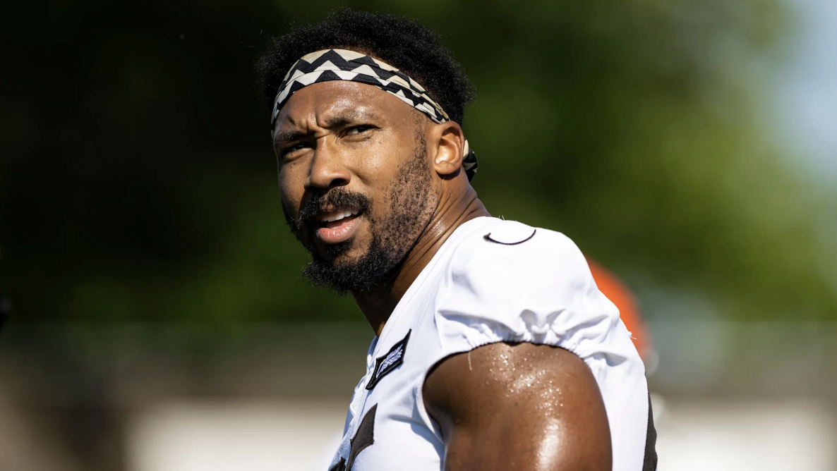 Best Photos from Day 1 of Training Camp