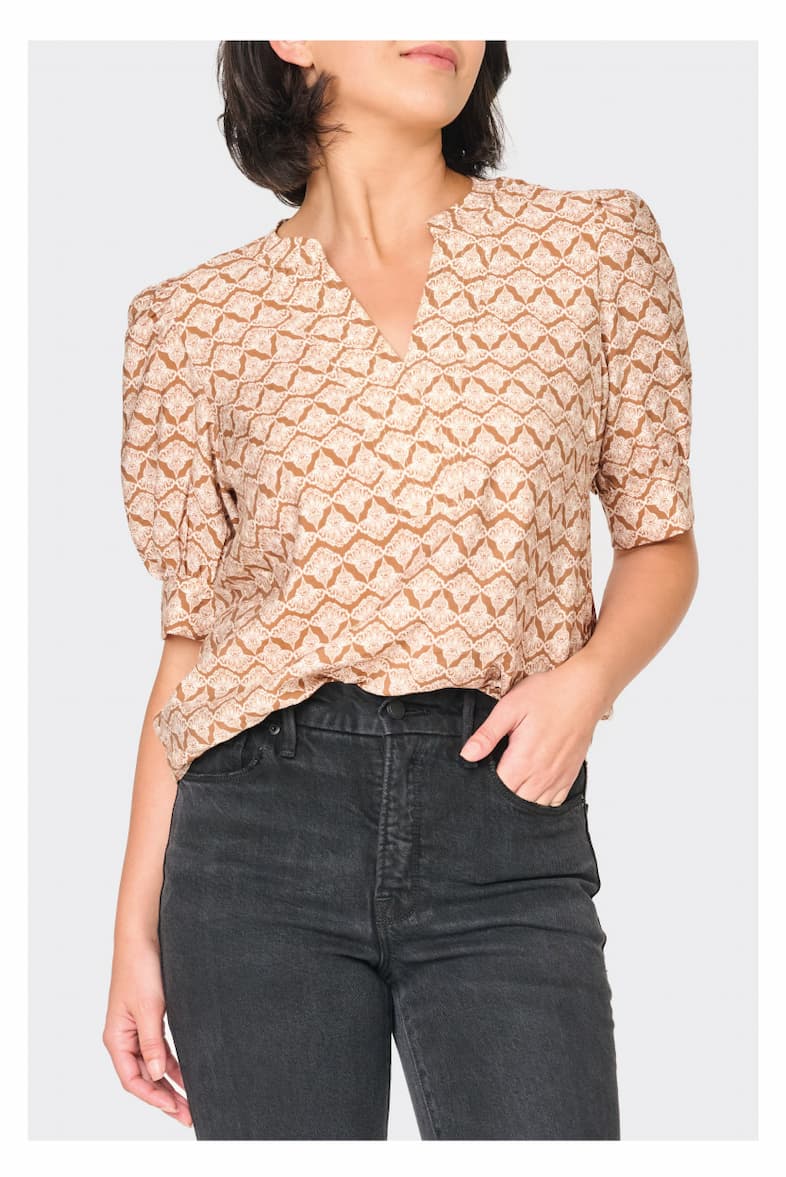 Notch Neck Pullover Puff Sleeve Blouse