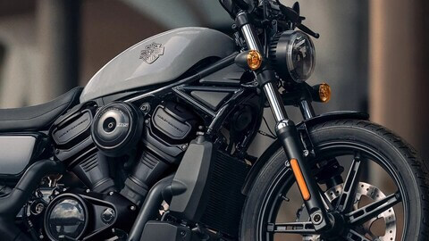 Harley Somehow Snuck This Super Cool, Classically Styled Sport Cruiser Under $10,000