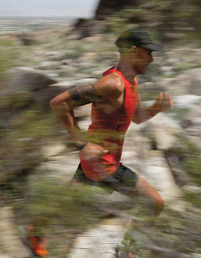 A blurred image of a runner on a trail. Last Day Extra 20% Off