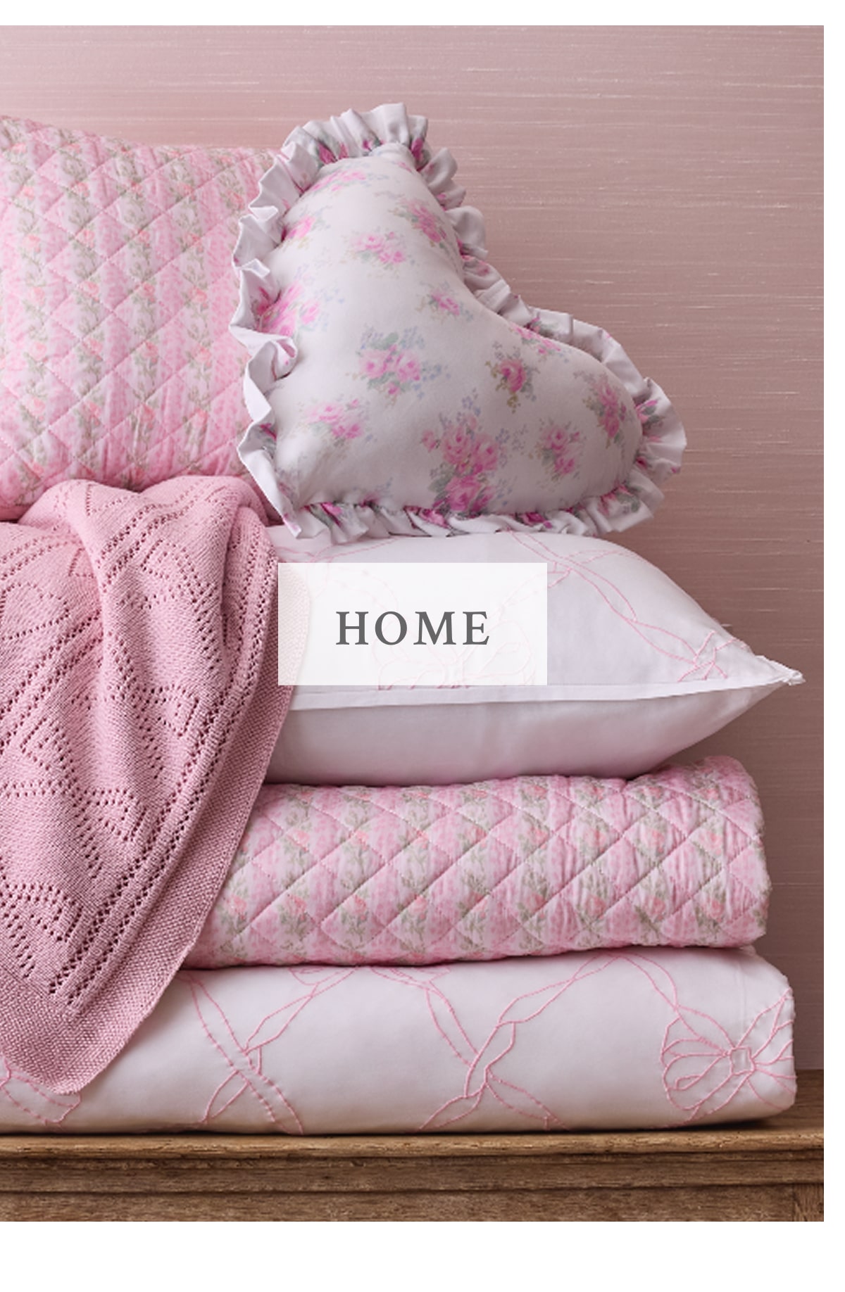 <HOME>