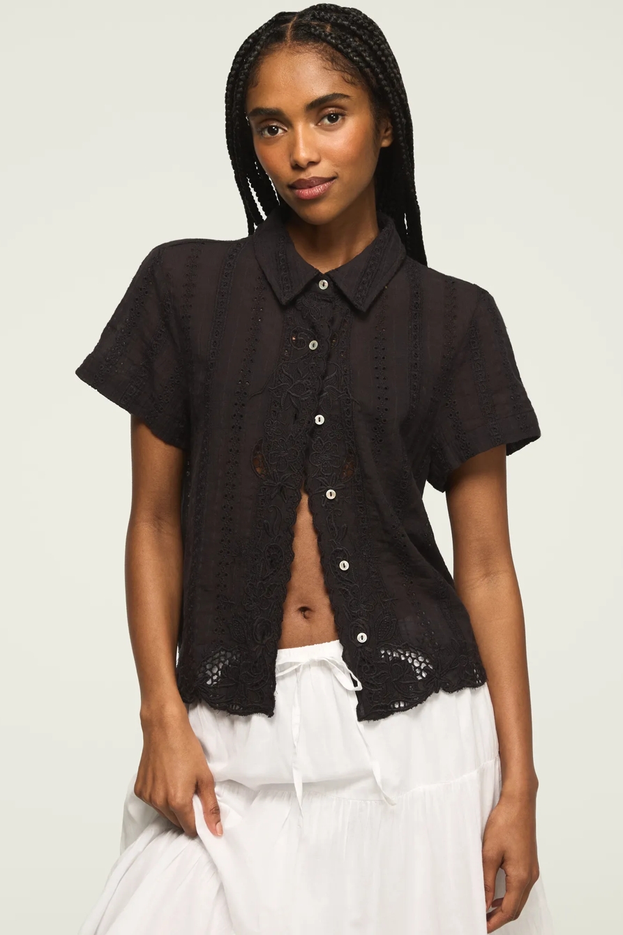 Image of Lucky Brand Lace Short Sleeve Boyfriend Buttondown - Women's Clothing Short Sleeve Tee Shirt Tops in Caviar
