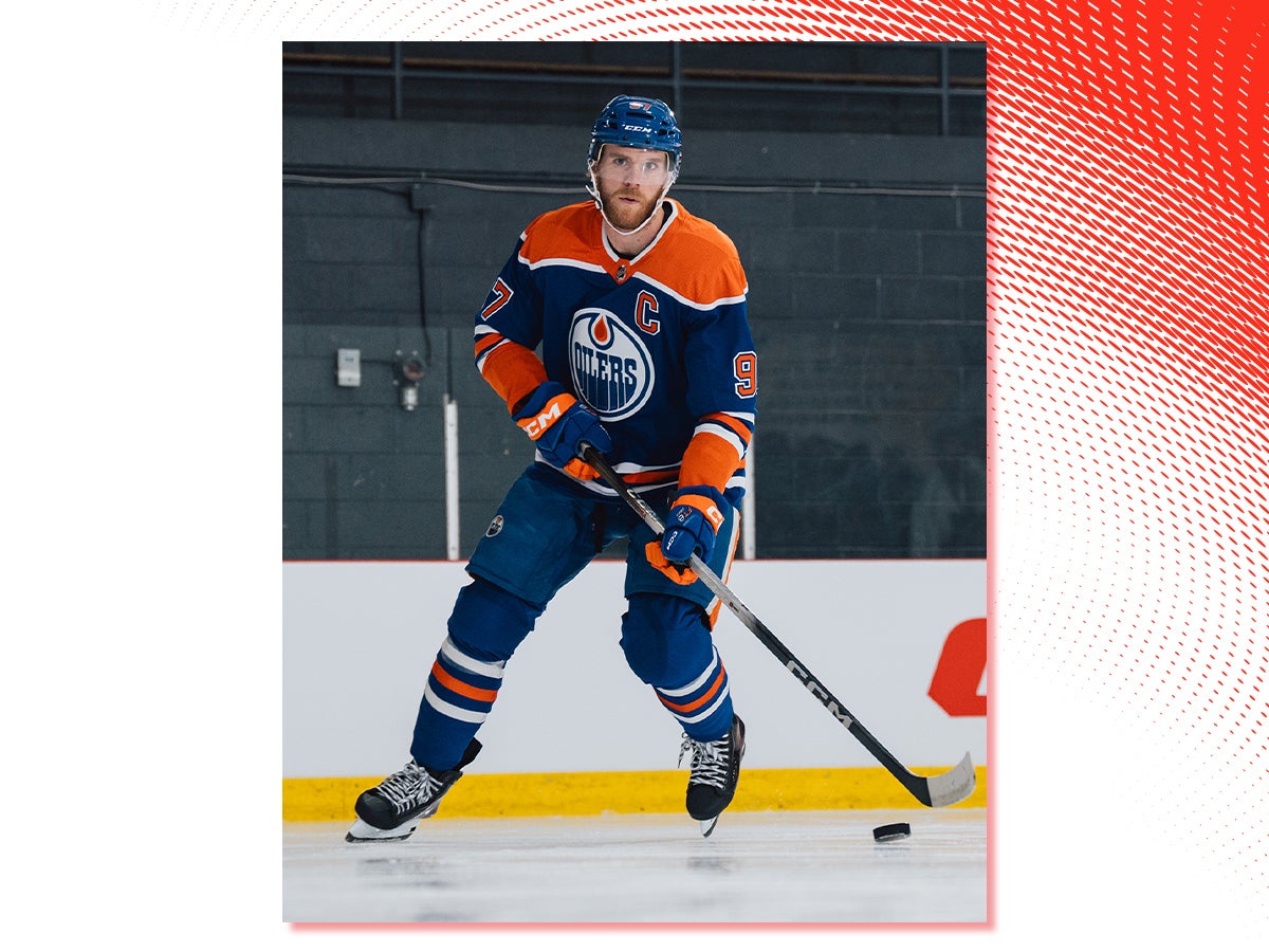 Connor McDavid with the CCM JetSpeed FT8 Pro stick