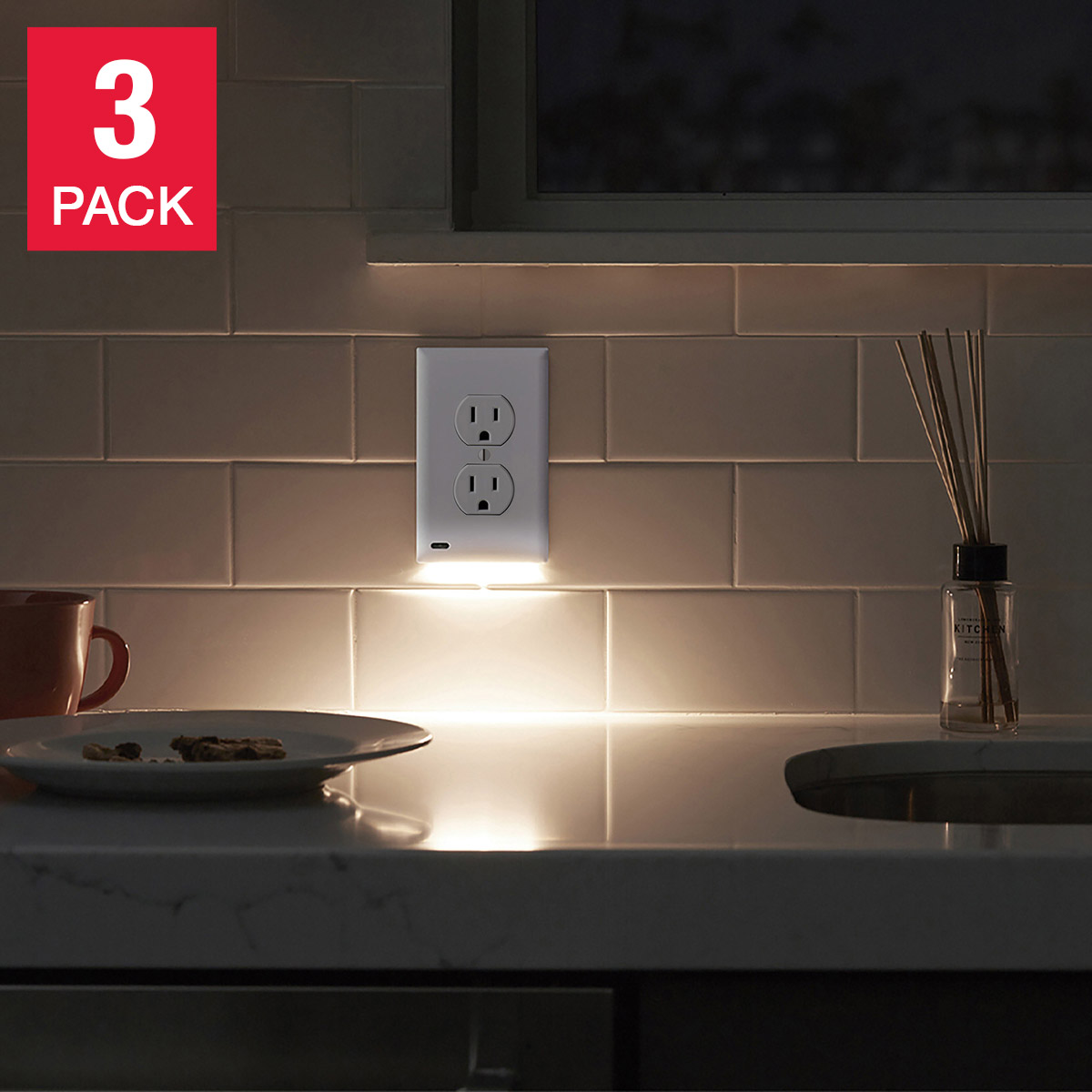 SnapPower GuideLight 2 LED Outlet Cover, 3-Pack