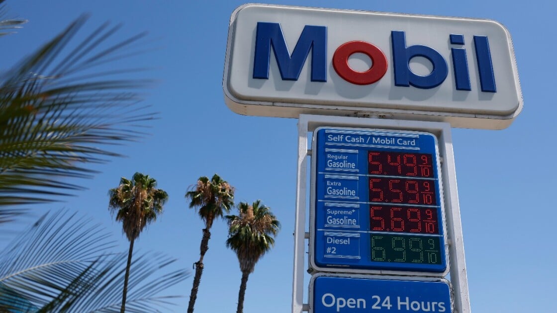 Sick of High Gas Prices? These Apps Will Show You the Cheapest Nearby Stations