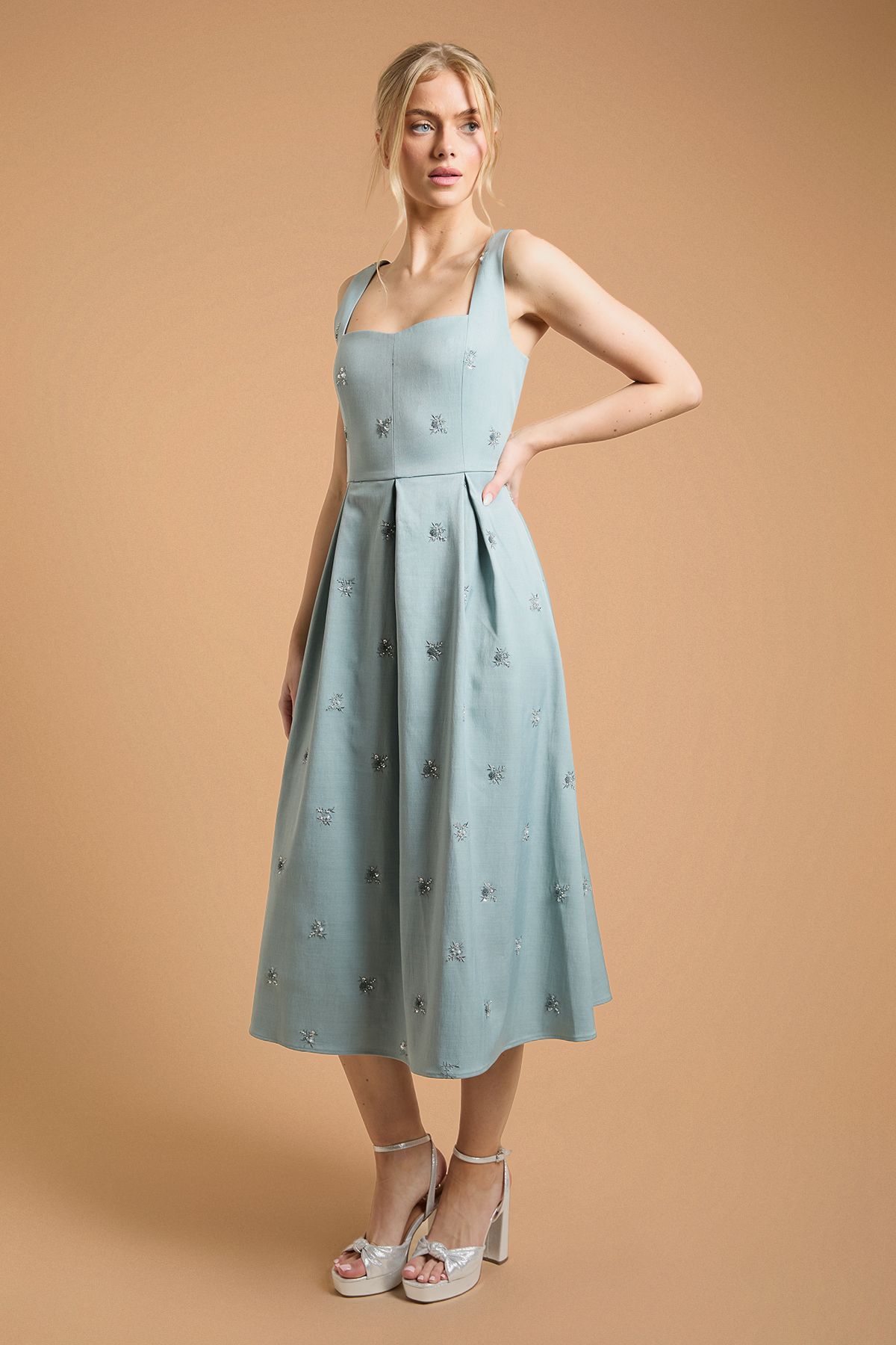 Embellished Sweetheart Midi Dress