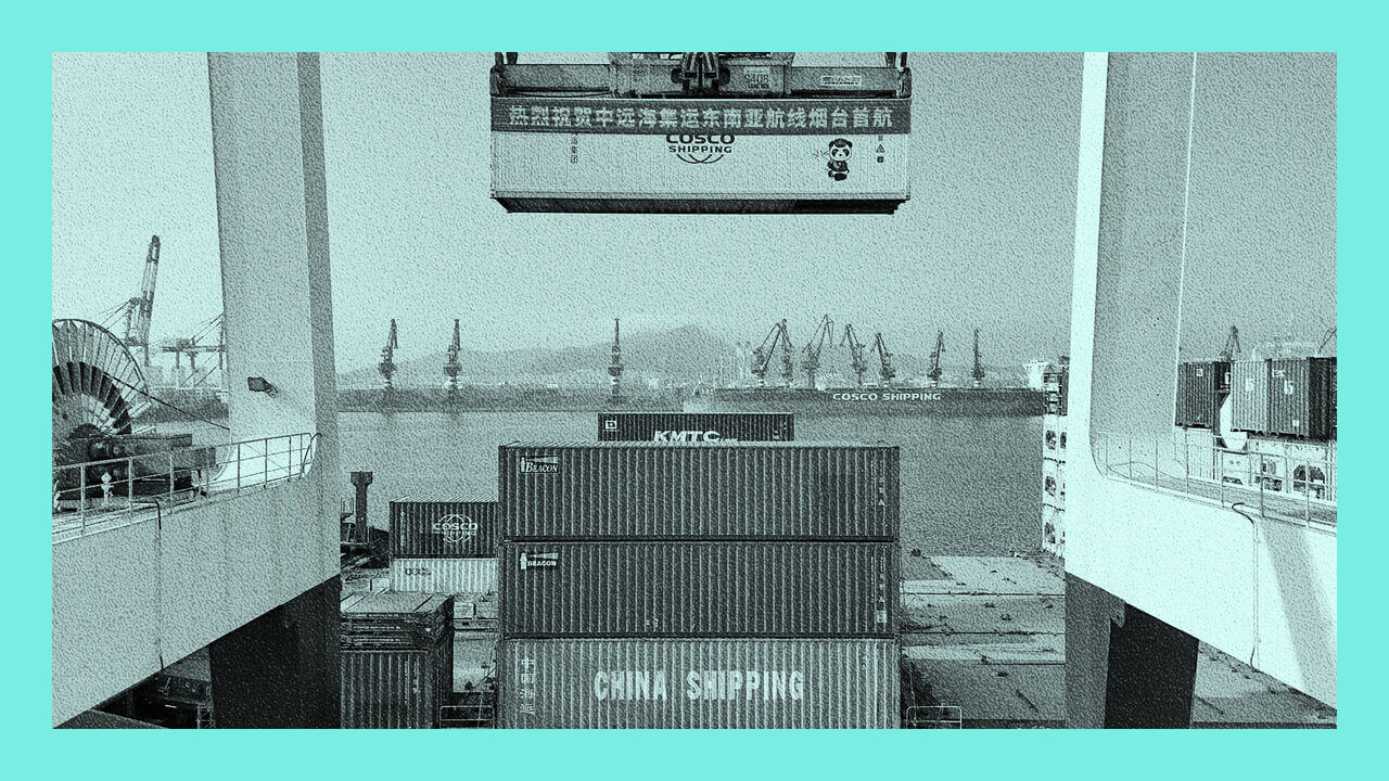 The first cargo ship of COSCO Shipping's ''Yantai - Southeast Asia'' container line is loading containers at Yantai Port in Yantai, Shandong province, China.