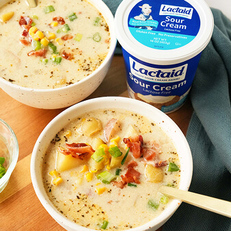 Hearty corn chowder