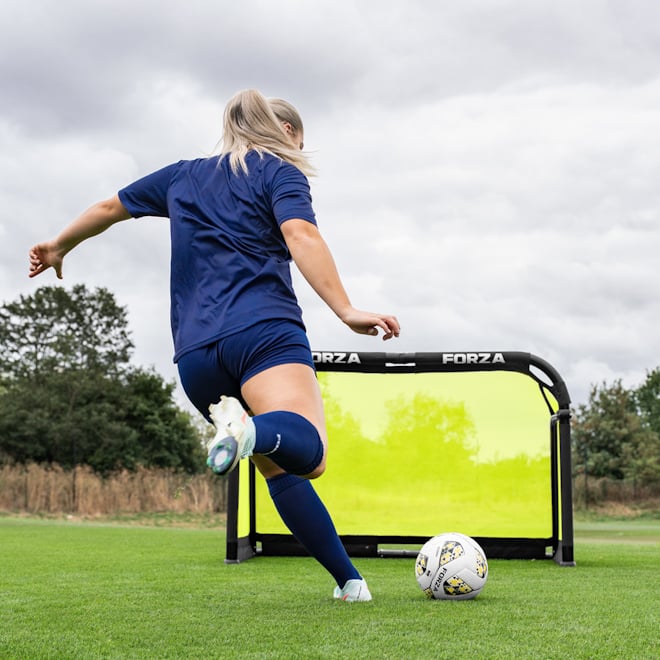 FORZA Ambassador Gracie Pearse training outside with the FORZA POD Goal and Icon Ball.