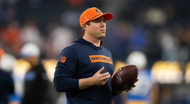 Bills hire Broncos assistant HC Jim Leonhard as DC