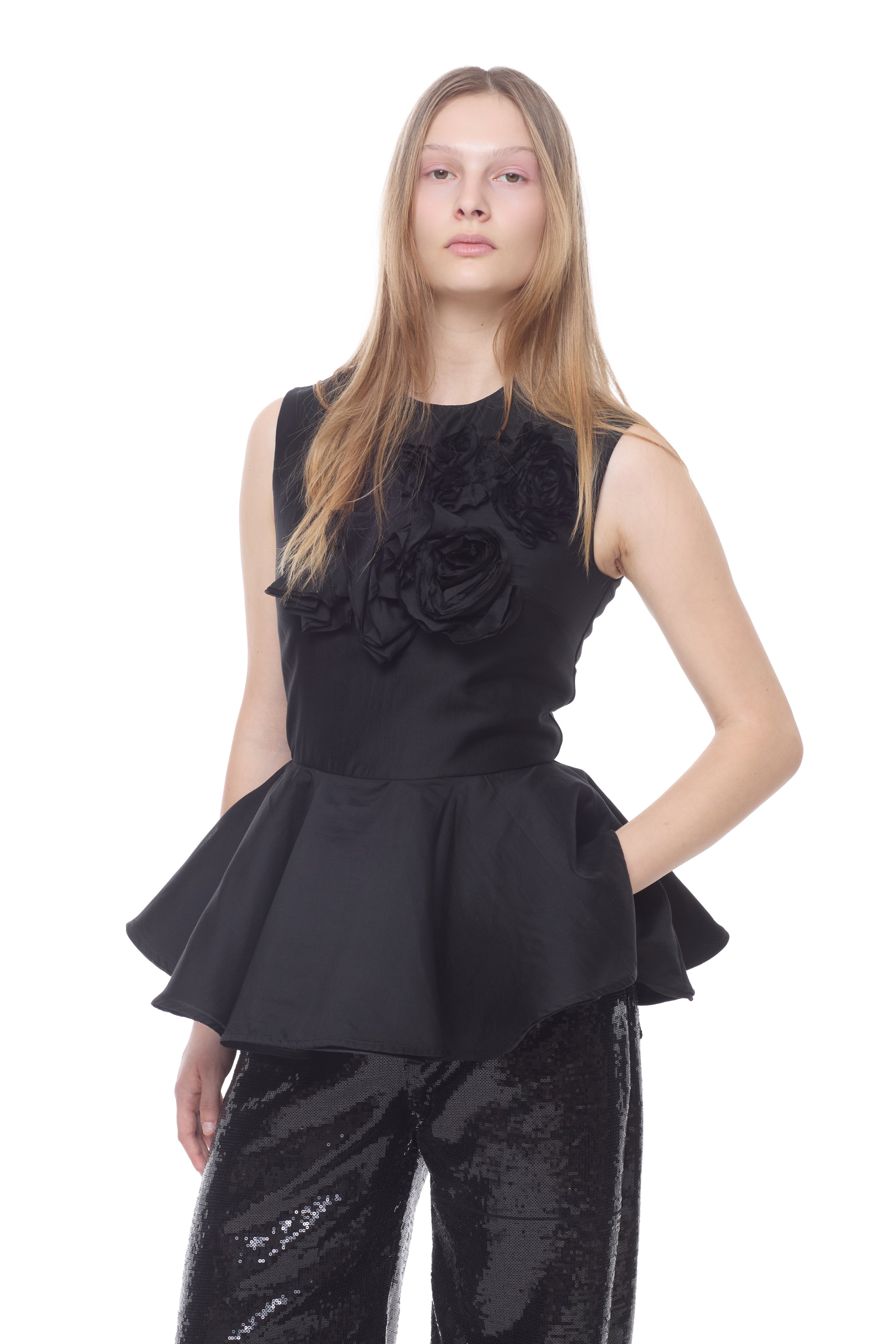 BLACK FLOWER EMBELLISHED TOP