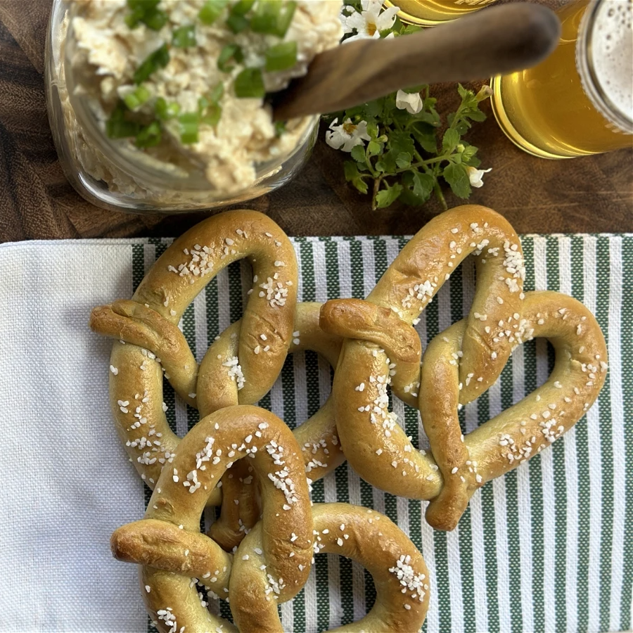 IMG: Irish Beer Cheese Dip