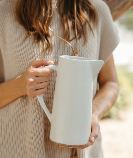 Blanco Pitcher
