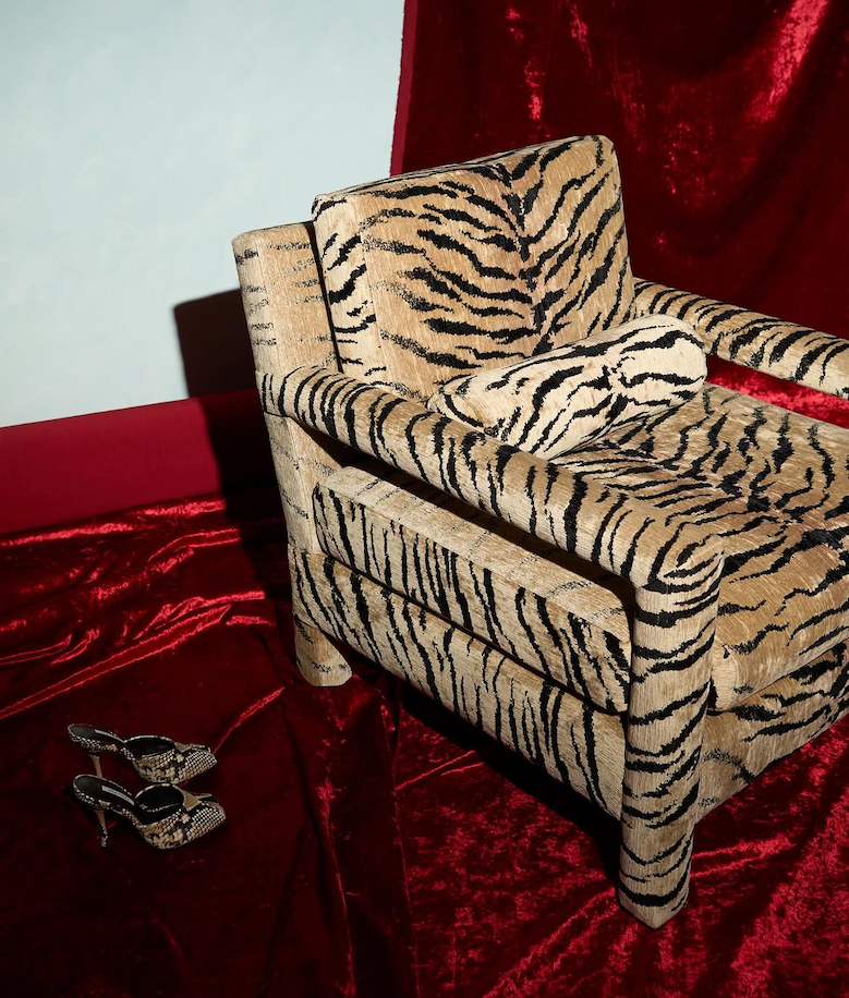 HiLo Vintage Tiger Strip Chair
