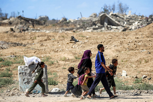Palestinian family displaced from Israeli bombings