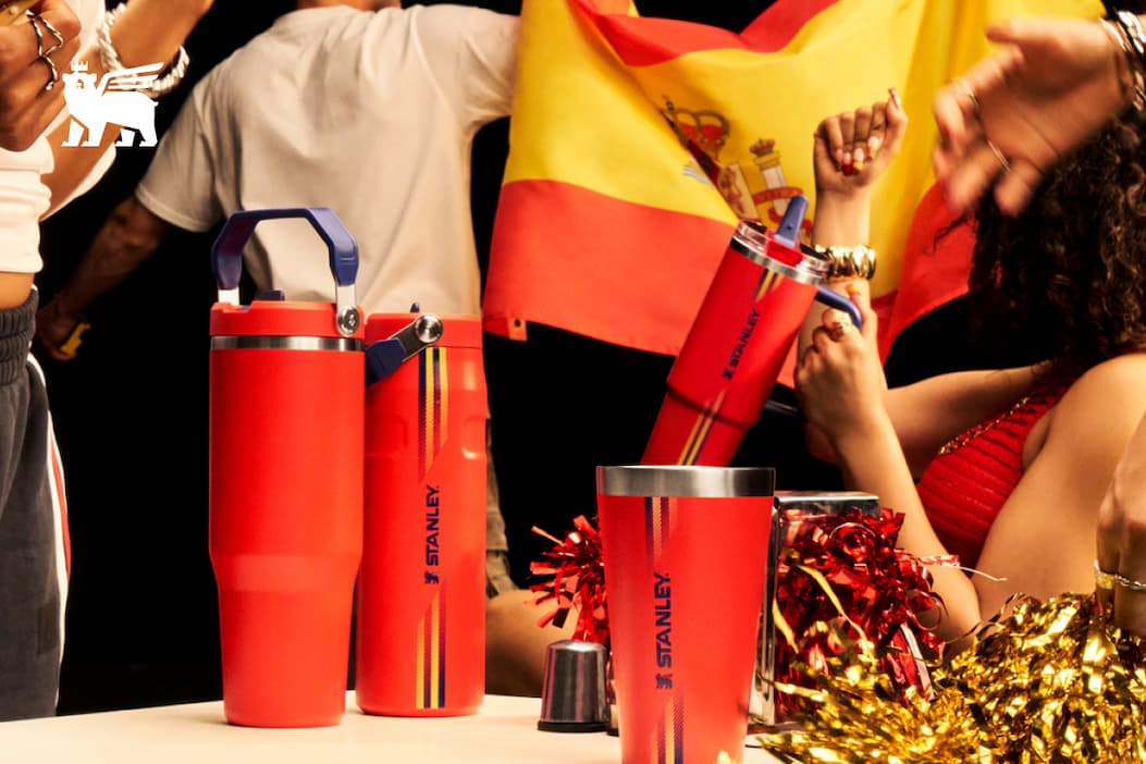 Raise a toast, España. Celebrate big with the Country Collection.