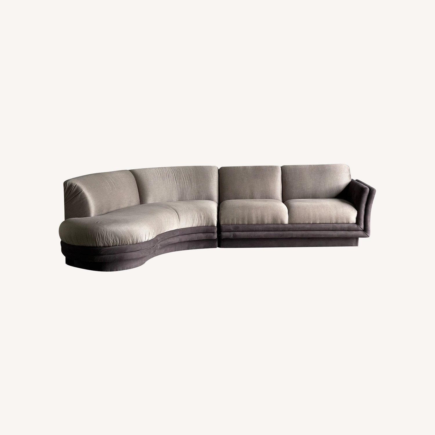 Image of Postmodern Sectional By Weiman