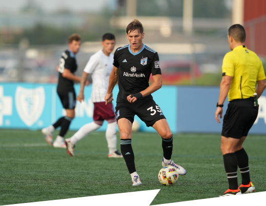 Britton Fischer attempting a pass