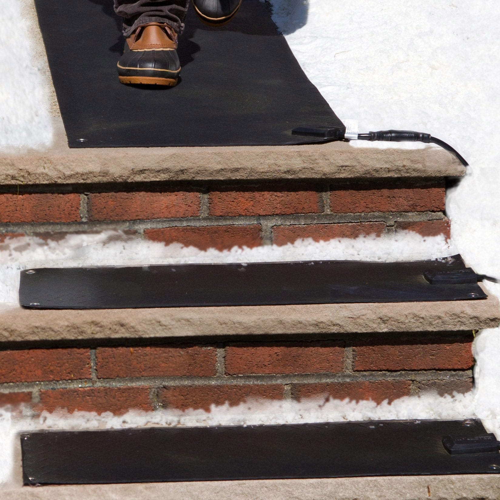 HeatTrak Snow and Ice Melting Mats