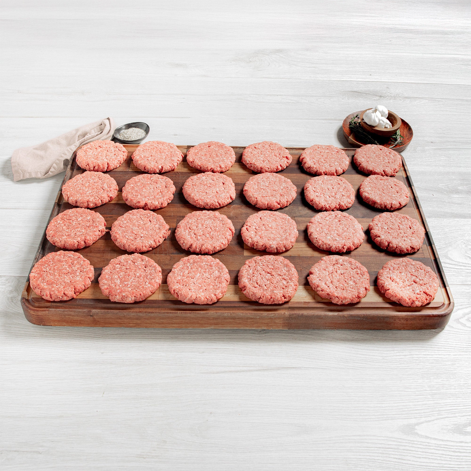 Rastelli’s Antibiotic-Free Wagyu Beef Craft Burgers (24/5.5 oz Per Burger), 24 Total Count, 8.25 lbs Total