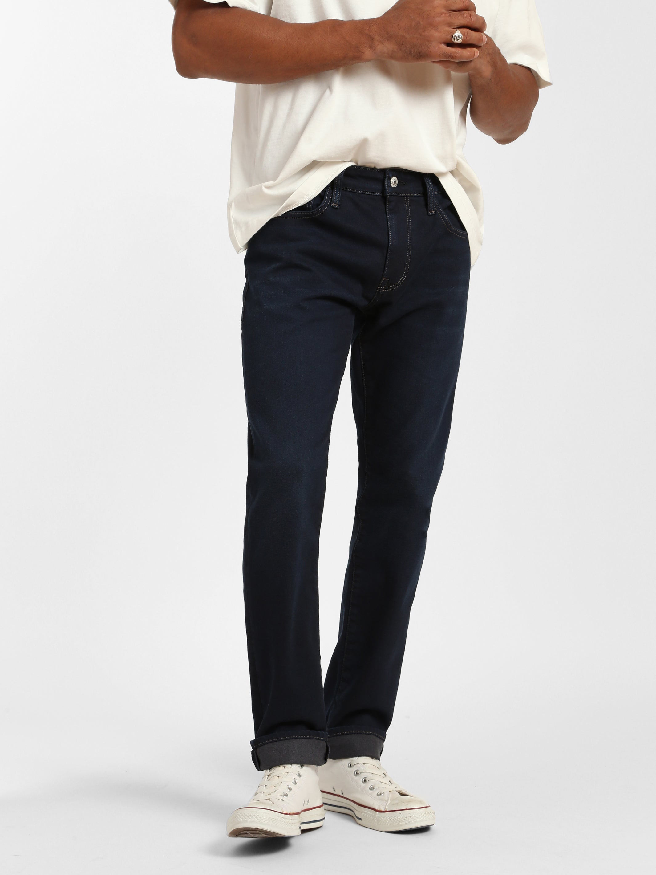 Image of Bedford Slim Leg Jeans in Rinse Brushed Denim