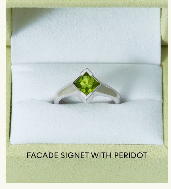 Facade Signet with Peridot