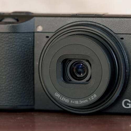 Ricoh's GR IV Reviewed: Full APS-C Performance in Your Shirt Pocket