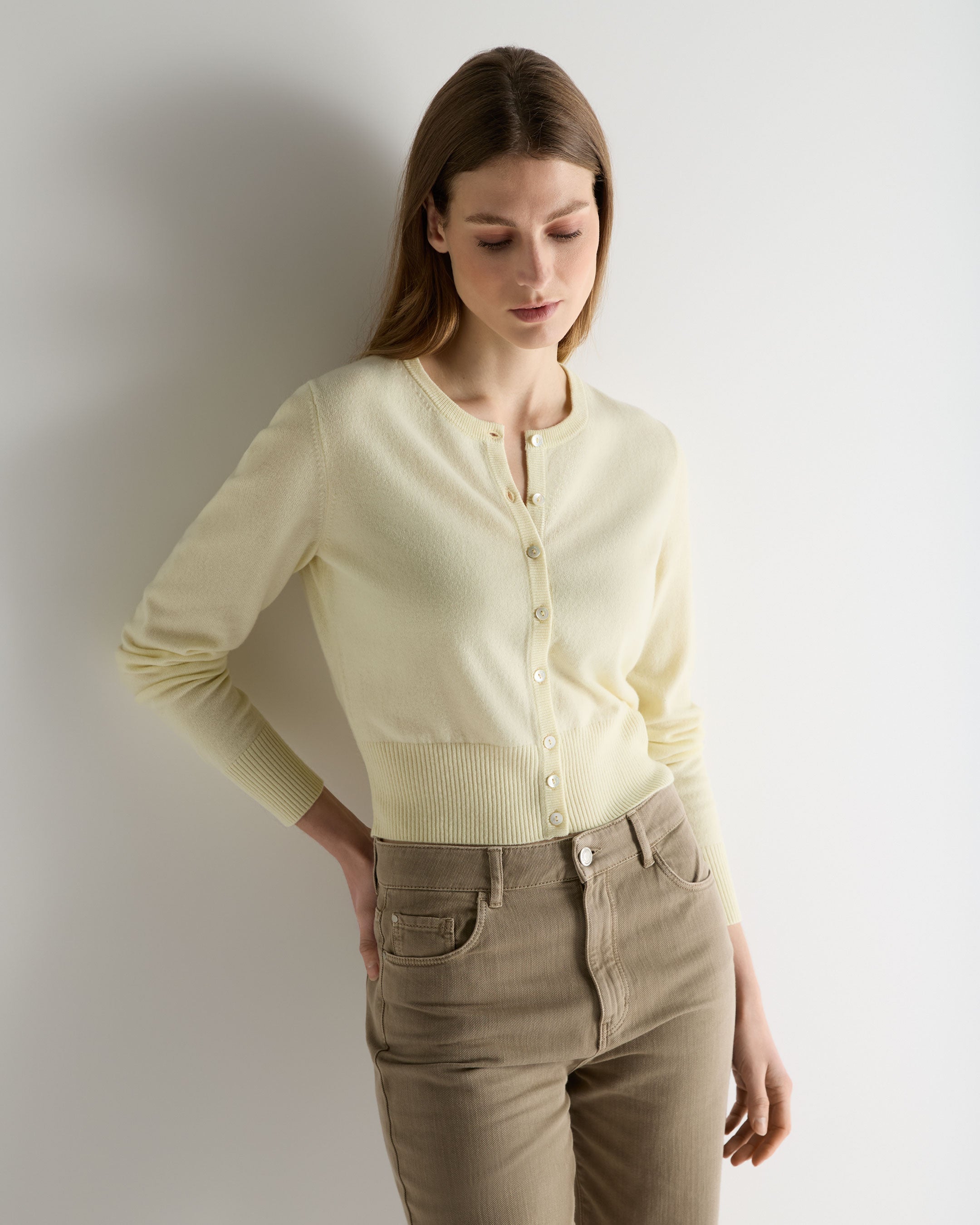 Image of Women's Ivy Cropped Cashmere Cardigan Butter Yellow