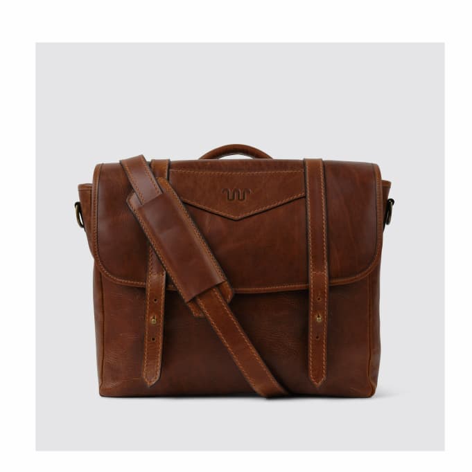 Kineño Leather Messenger