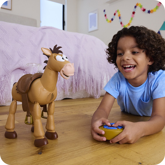 Toy Story 5 Giddy-Up Bullseye RC
