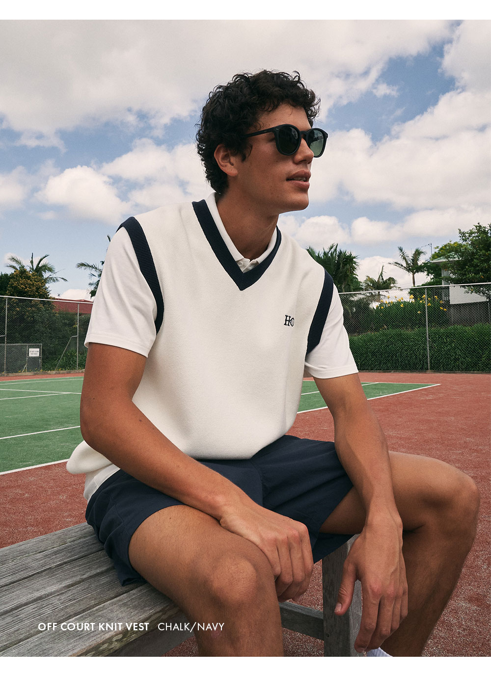 OFF COURT KNIT VEST CHALK/NAVY