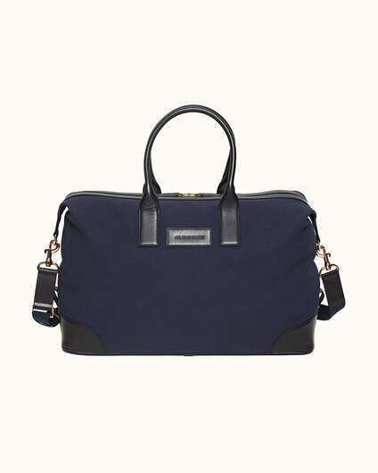 THE WEEKEND AWAY BAG