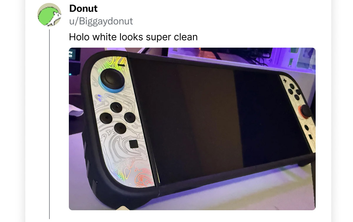 Donut on Reddit: "Holo white looks super clean"