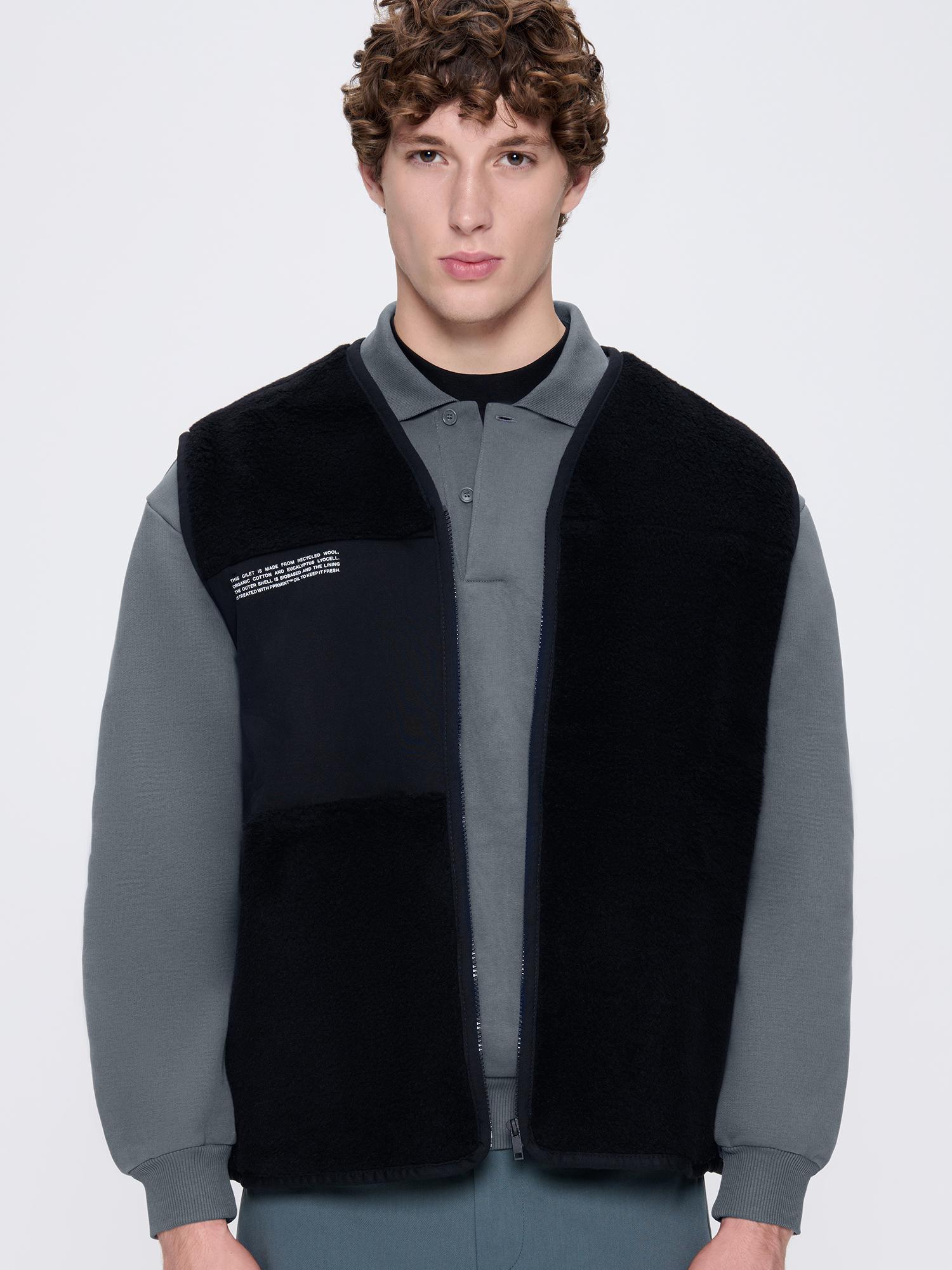 Mens Recycled Wool Fleece Gilet - Black