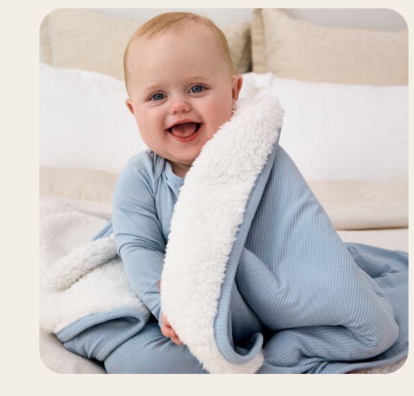 Light Fog Ribbed Mini Cloud Blanket