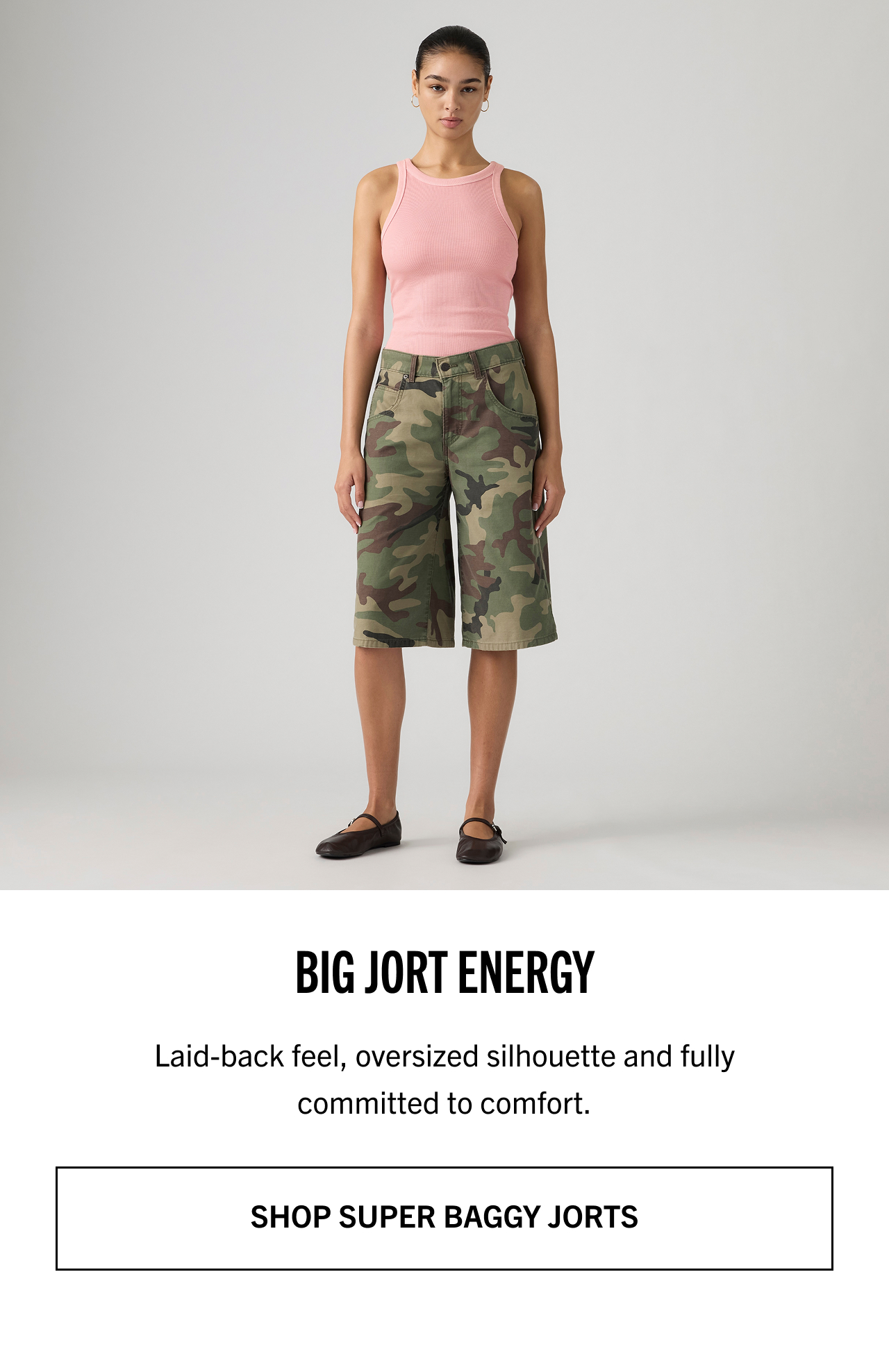 SUPER BAGGY SHORTS
