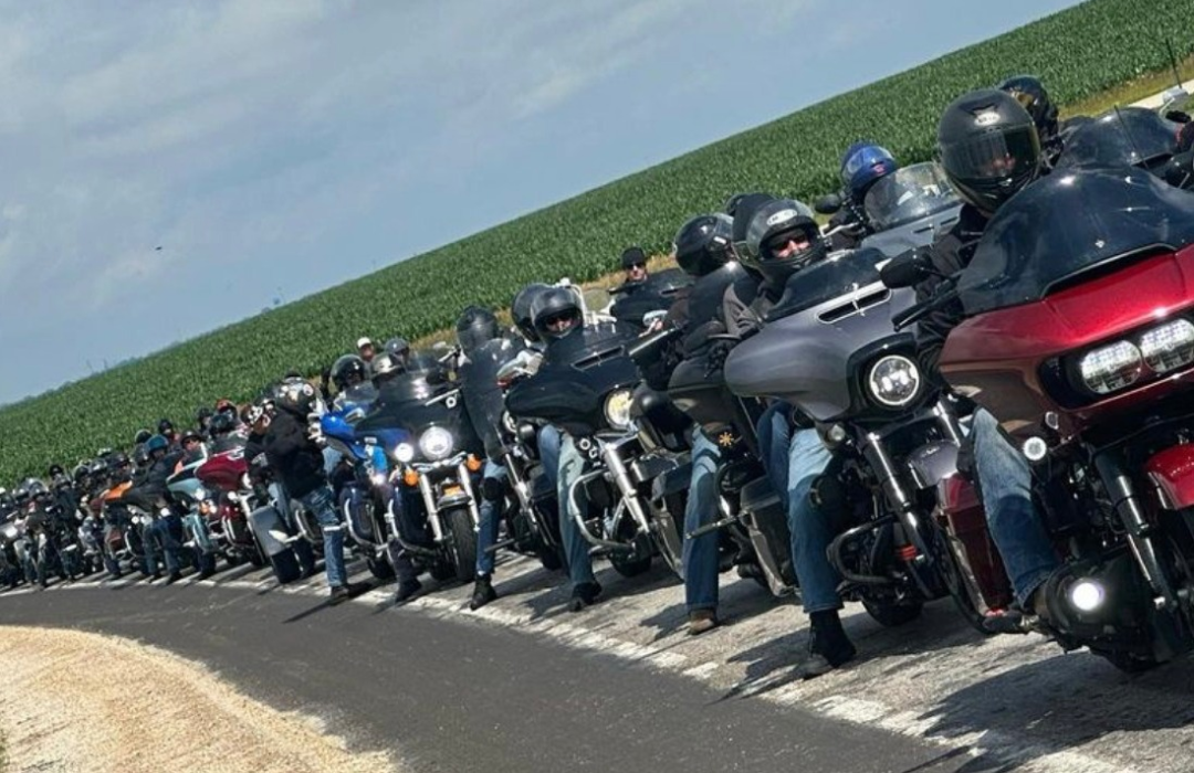 3rd_img_GreatAmericanConvoy
