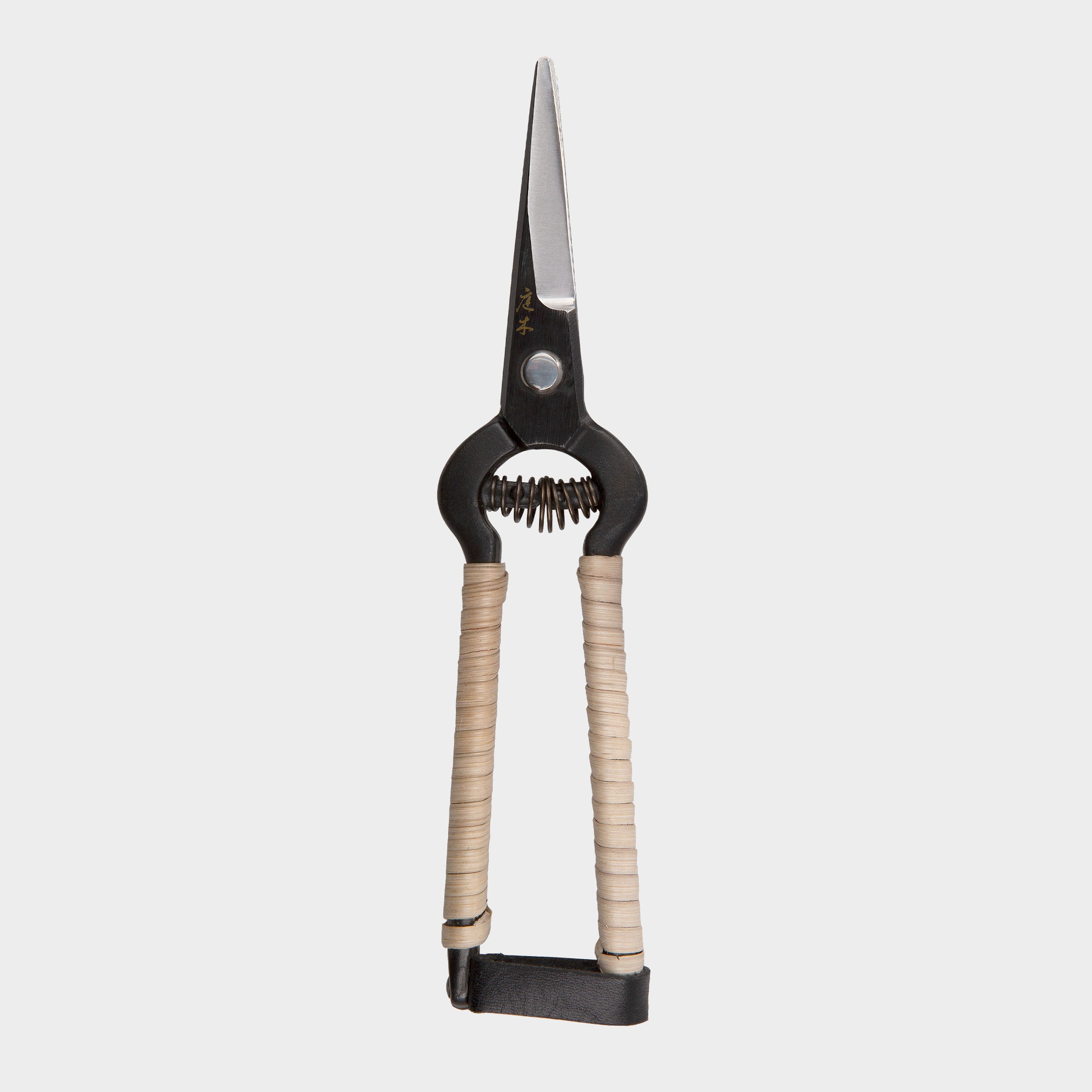 Image of Niwaki Rattan Snips