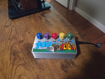 Used Fuzz Factory Vextor